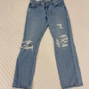 Women’s Levi’s Middy Straight size 29